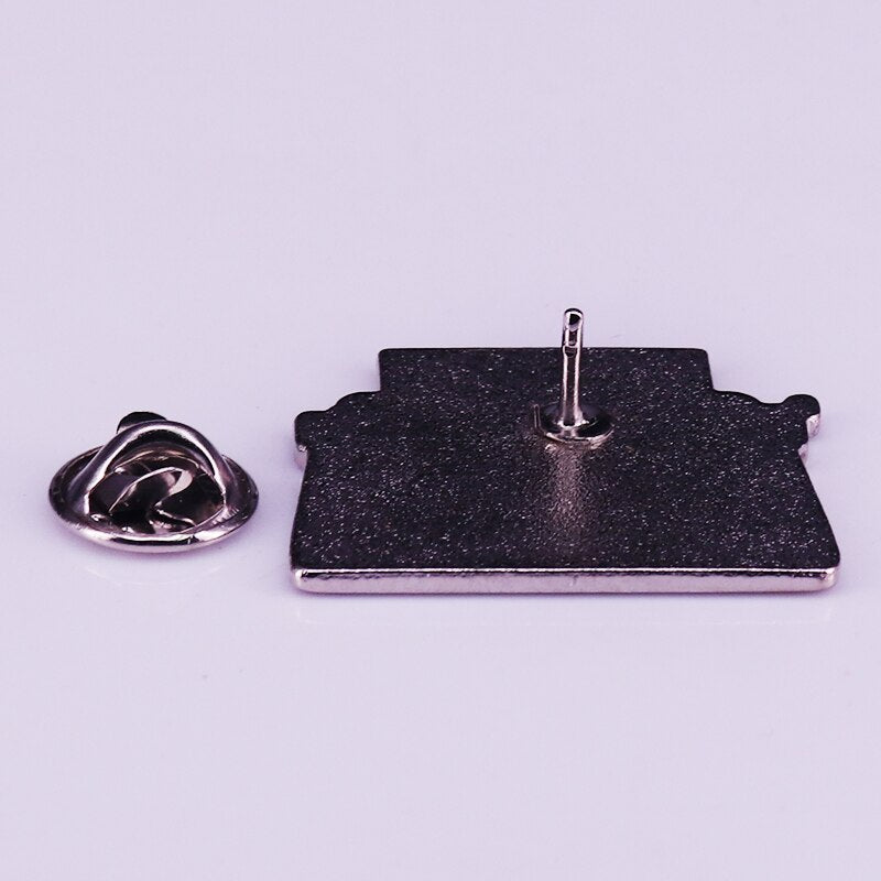 Retro Typewriter - Enamel Pin